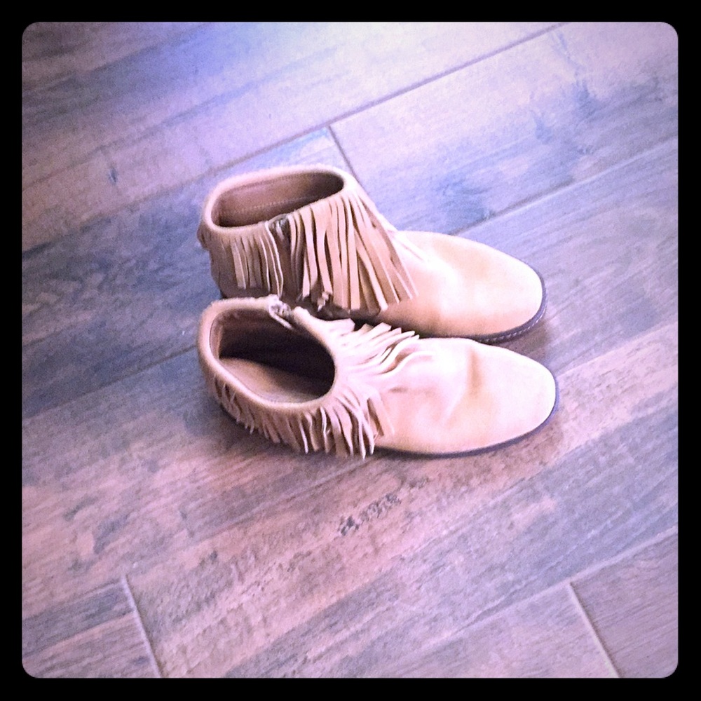 Aerosoles bootie